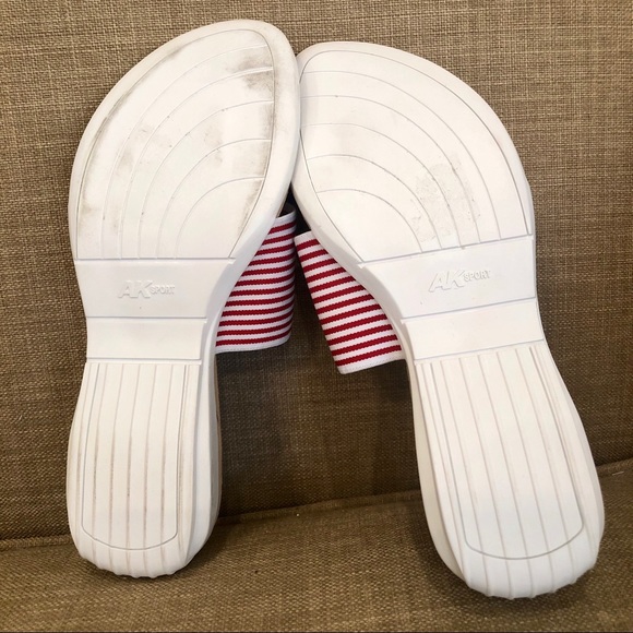 NEW AK Sport slip on sandals wide elastic band - Picture 5 of 6